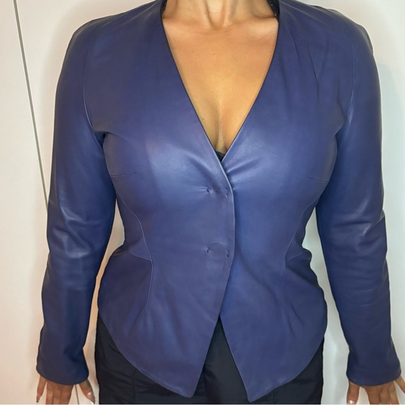 Giorgio Armani lamb leather and silk blazer - Picture 4 of 9